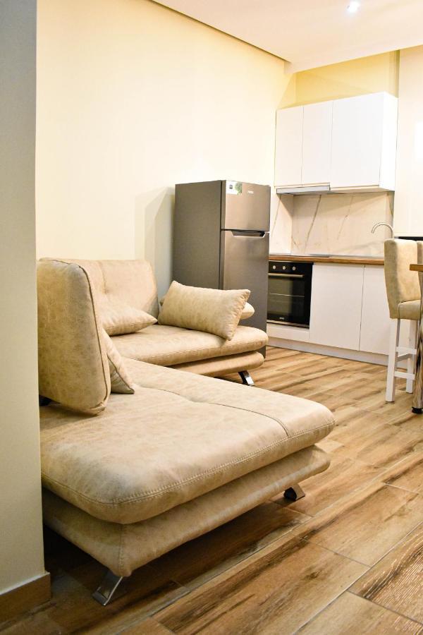Delmar Apartments ゴーレム エクステリア 写真
