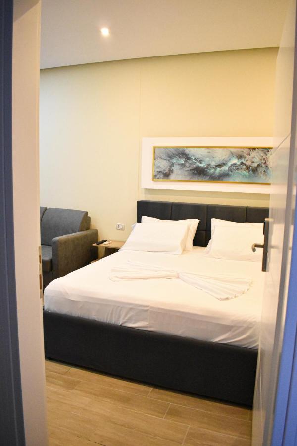 Delmar Apartments ゴーレム エクステリア 写真