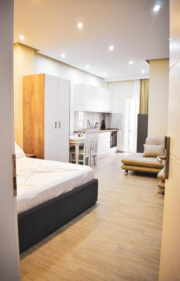 Delmar Apartments ゴーレム エクステリア 写真
