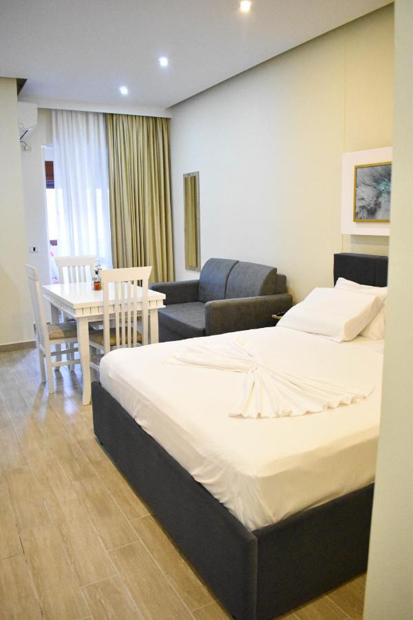 Delmar Apartments ゴーレム エクステリア 写真