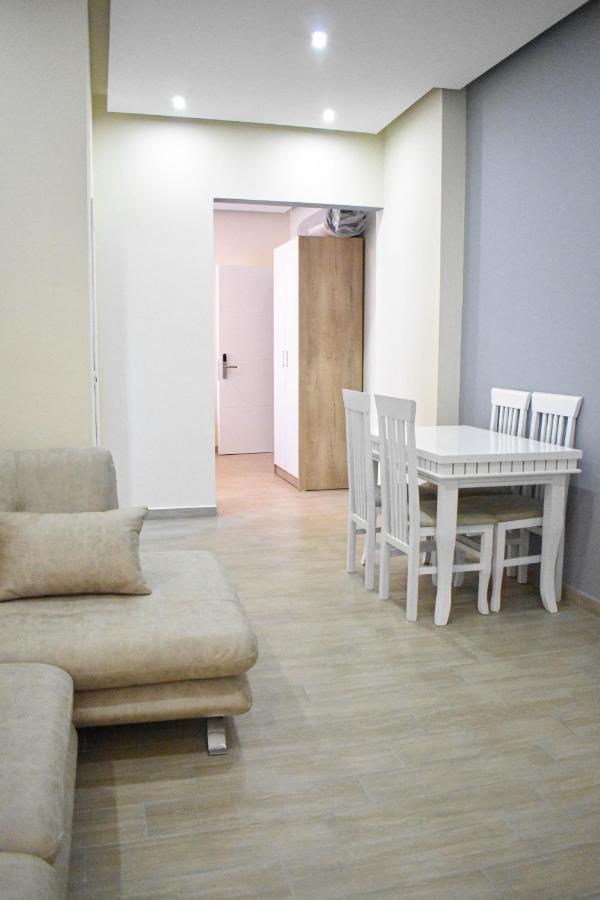 Delmar Apartments ゴーレム エクステリア 写真